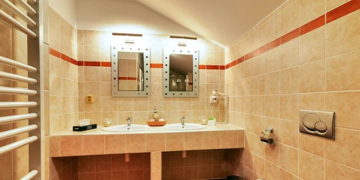 Wellness pobyt v luxusním resortu v Beskydech: snídaně, masáž i výlety