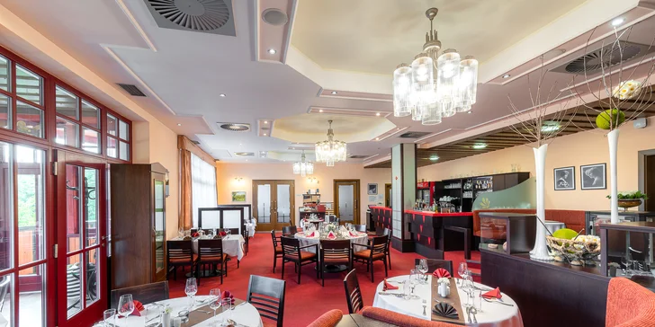 Madlenčinu restauraci navštívíte minimálně 2× denně: při snídani a večeři. 