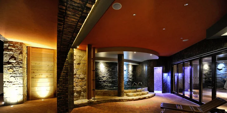 V ceně máte 2 hodiny v saunovém světě Cedrus Spa. 