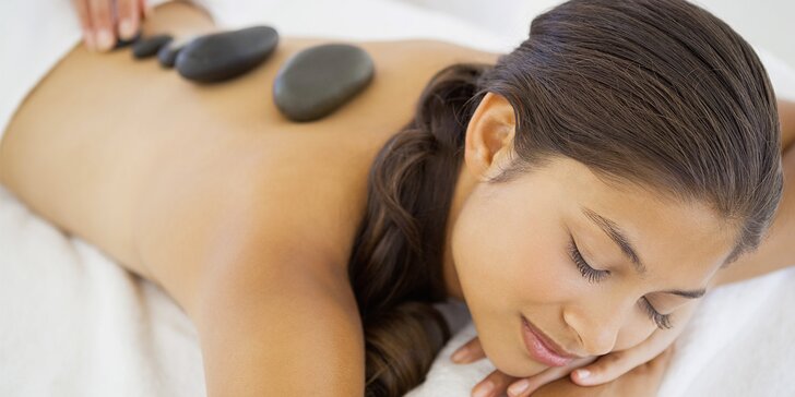 60minutová masáž dle vlastního výběru: sportovní, relaxační, Lomi Lomi aj.