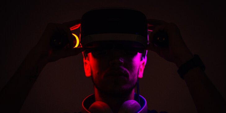 Na skok do jiného světa: 1 nebo 2 hodiny plné zážitků ve virtuální realitě