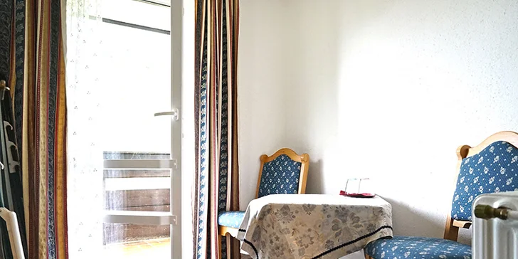 Zima v rakouských Alpách: Český hotel na sjezdovce, bohatá polopenze+ i sauna
