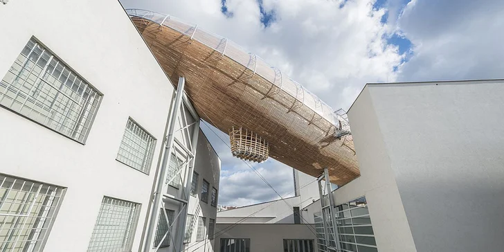 Povzneste se nad realitu všedního dne ve vzducholodi v DOXu