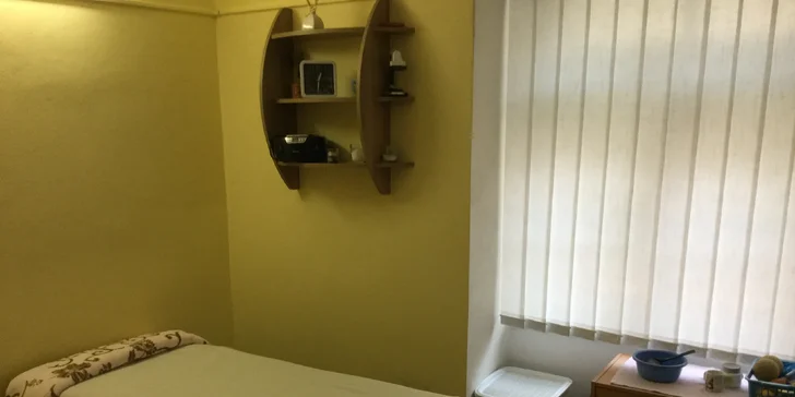 Relaxační masáž zad a šíje nebo rovnou celého těla