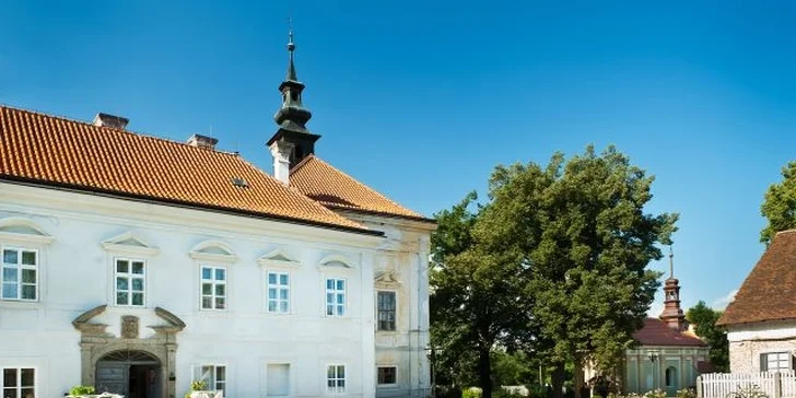 Dva romantické dny v Chateau Radíč: polopenze i noční prohlídka zámku
