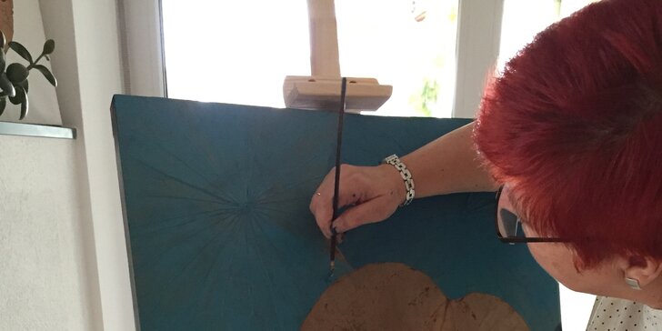 Staňte se umělcem: Kreativní workshop malování na lotosové listy