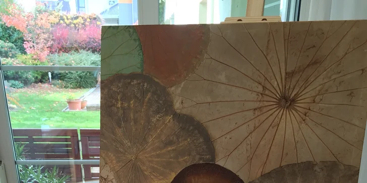 Staňte se umělcem: Kreativní workshop malování na lotosové listy
