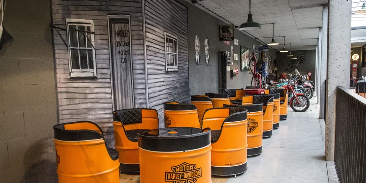Setkání s legendou: Vstup do největšího muzea Harley-Davidson v Evropě