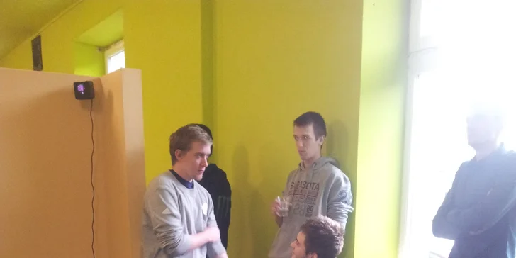 Navštivte virtuální realitu – barevný svět plný zábavy a interakce s okolím