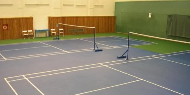 120 Kč za hodinový pronájem nového badmintonového kurtu s umělým povrchem. Provětrejte své svaly  a přijďte si zapinkat s 50% slevou.