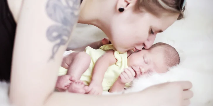 Ateliérové focení až pro 4 osoby a fotoobraz k tomu