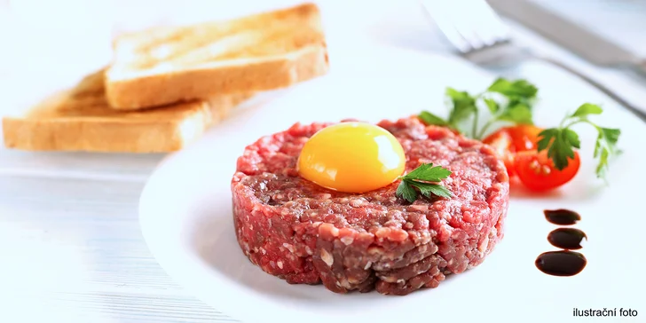 To bude bašta: 300g hovězí tatarák a topinek tolik, co se do vás vejde