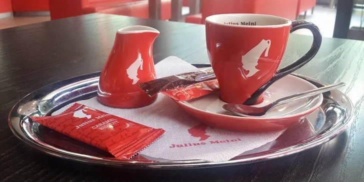 Snídaně je základ: Káva, fresh juice a sladké i slané dobroty dle výběru