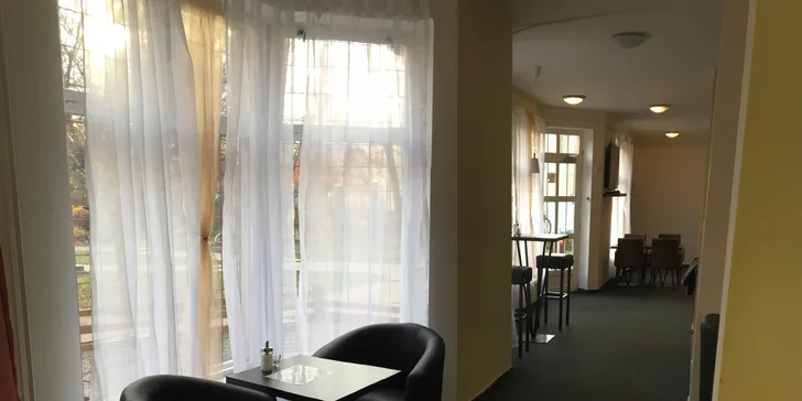S dětmi do kavárny: káva a celodenní vstup do dětské herny