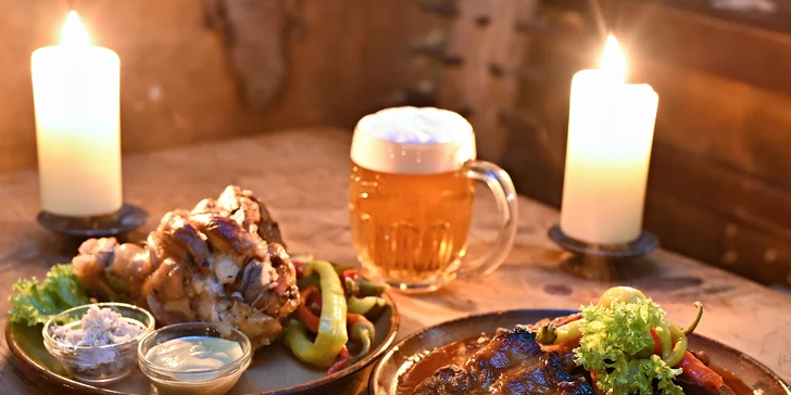 Hromada masa, domácí chléb, pivo a 3 hodiny zábavy ve středověké krčmě