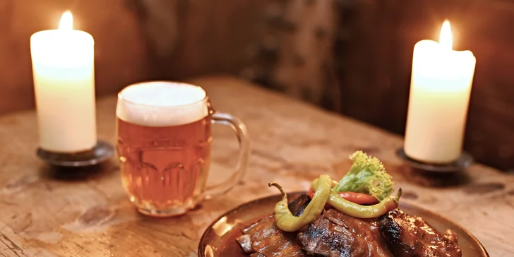 Hromada masa, domácí chléb, pivo a 3 hodiny zábavy ve středověké krčmě