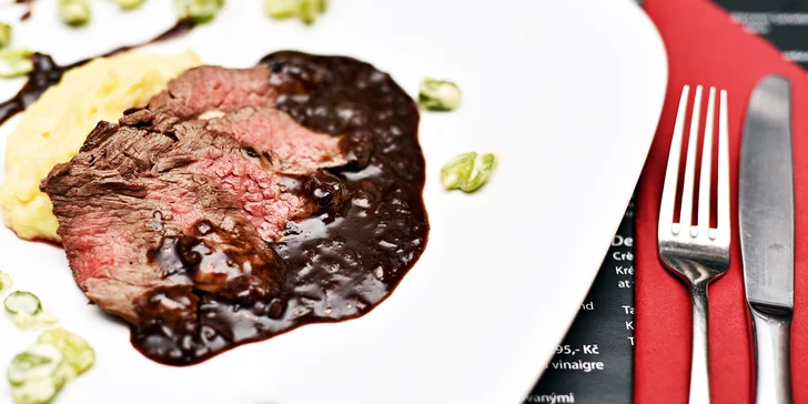 Přehlídka vybraných chutí v 7 chodech: Menu pro dva v La Boucherie & Bistrot M