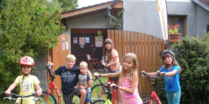 Ve stopách princezny Koloběžky: celodenní zapůjčení koloběžky Kostka