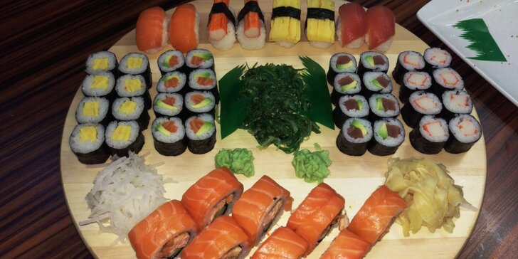 Hostina na japonský způsob: Sushi sety se 48 nebo 68 kousky