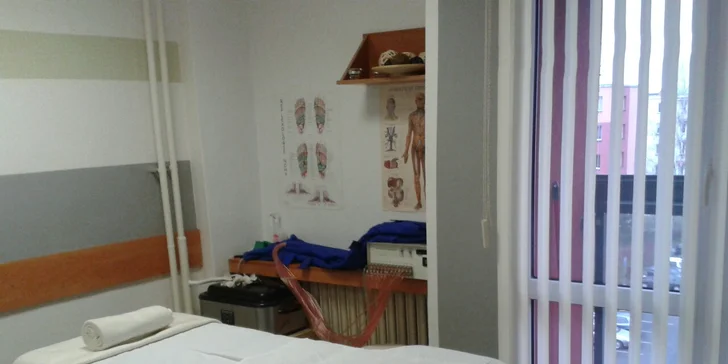 90minutová masáž lávovými kameny – prohřeje a uvolní celé tělo