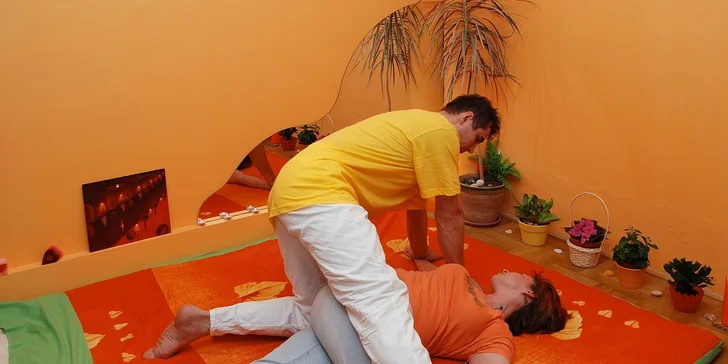 Japonská chrámová masáž Shiatsu i s možností doplňujícího cvičení