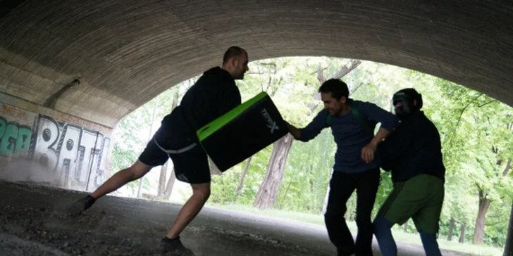 Sebeobrana pro každého: Lekce unikátního systému Fit4Fight Self Defense