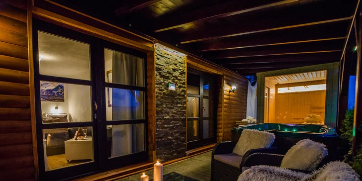 1 nebo 2 noci v luxusním apartmánu s vířivkou a kinotelevizí nebo saunou