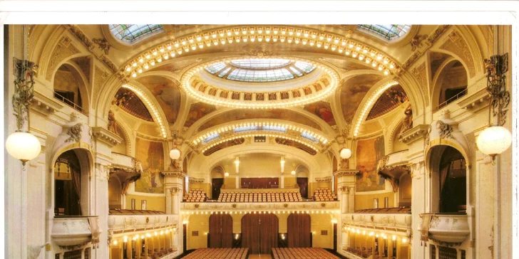 Dvořákova „Novosvětská“ a nádherný Brahmsův „Dvojkoncert“ v Obecním domě