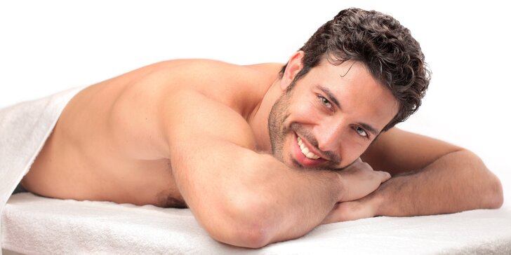 Balíček spokojeného muže: celotělová masáž a pedikúra