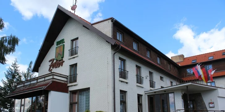 Zima či jarní prázdniny pod hradem Zvíkov - wellness pobyt nebo rodinná pohoda