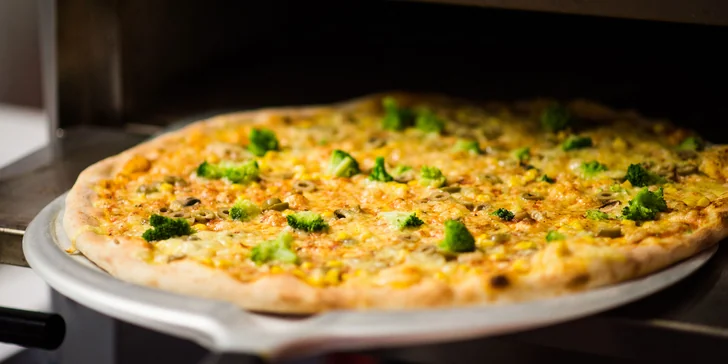 Pizza XXL alebo Pizza Classic podľa vlastného výberu