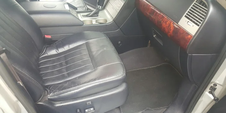 Lázně pro váš vůz: Tepování suchou párou, ozonizace vzduchu a nanovosk
