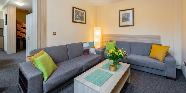 Zabydlet se můžete také v mezonetovém apartmá, kam se vejde až 5 osob. 