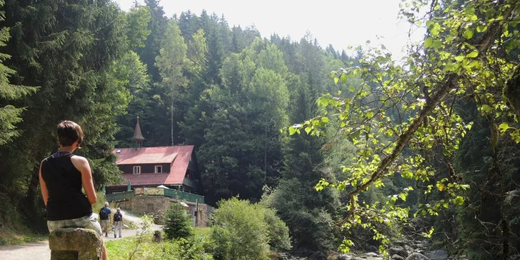 Aktivní dovolená na Šumavě: rodinný hotel s polopenzí či plnou penzí
