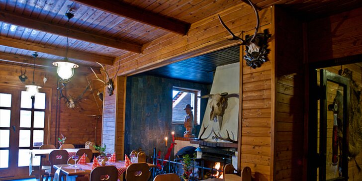 Relax i turistika v CHKO Beskydy: ubytování v kolibě včetně polopenze a wellness