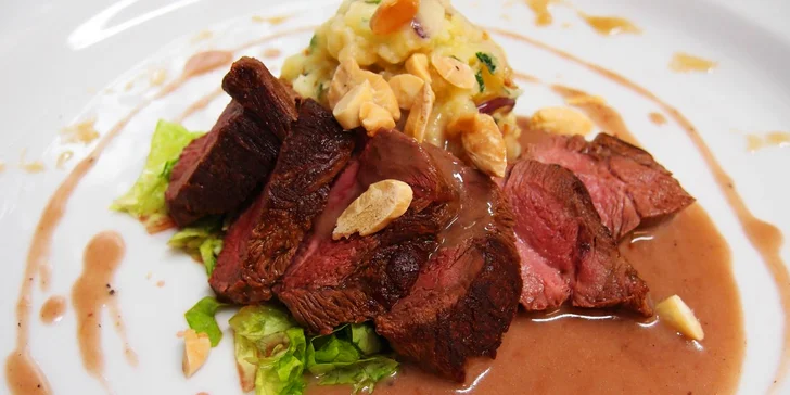 Zvěřinové degustační menu o 5 chodech v restauraci Na farmě