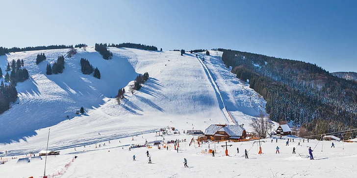 Dovolená na Velké Fatře: Malebný penzion, polopenze i lahev vína