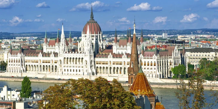Podzimní výlet do romantické Budapešti s možností plavby lodí po Dunaji