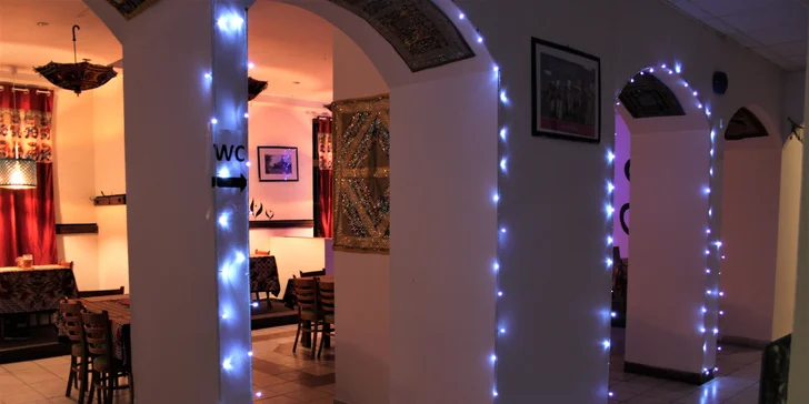 Tříchodová indická hostina pro dva v autentickém Namaskaru