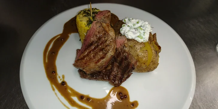 Degustační 3chodové menu pro dva: kachní prsíčko, šťavnatý steak a dezert