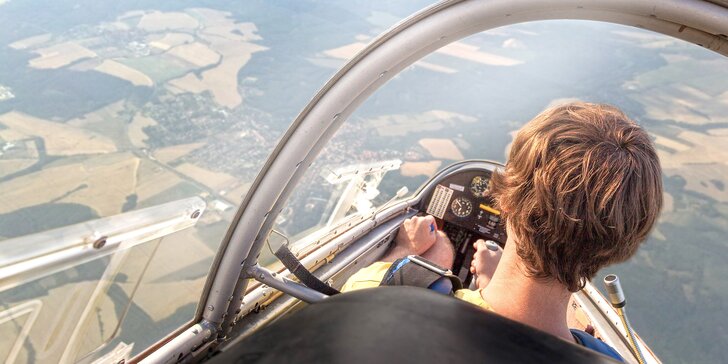 Pilotem kluzáku: 20minutový let nad Kutnou Horou nebo Sázavou