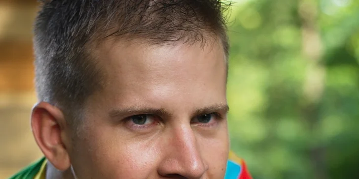 Profesionální a přátelské focení v exteriéru pro jednotlivce či páry