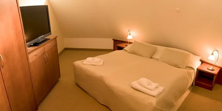 3 dny v hotelu s výhledem na Karlovy Vary: wellness, snídaně a další dobroty