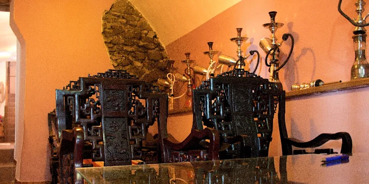 Pohodové posezení v shisha baru: vodní dýmka a ledový čaj pro dva