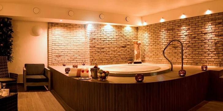 3 dny v hotelu s výhledem na Karlovy Vary: wellness, snídaně a další dobroty