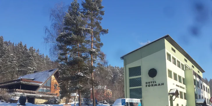 Silvestr v Beskydech: 3-5 dní s volným welness a programem ve valašské kolibě
