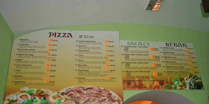 Kebab dle výběru v centru Prahy: kuřecí maso v tortille nebo s pita chlebem