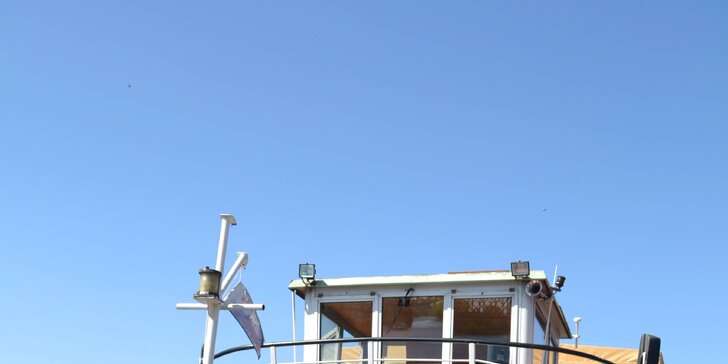 Vyhlídkové plavby po Vltavě pro děti i dospělé: 1–2 hodiny i se studeným a teplým rautem
