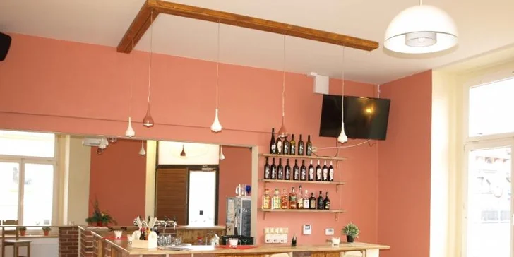 Porce snů: Steak, přílohy i omáčky volbou z několika druhů pro 2 osoby