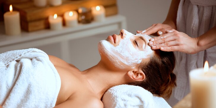 120 minut áyurvédské relaxace: kosmetické ošetření pleti a královská masáž